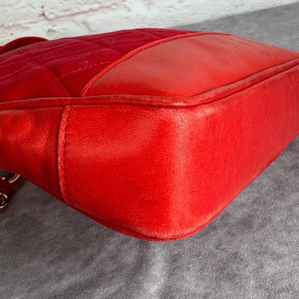 Chanel Red Satin Quilted Chain Shopper Tote Bag - Picture 5 of 16